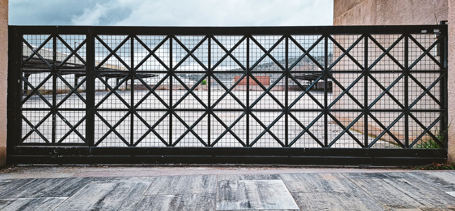 Industrial sliding gate system components